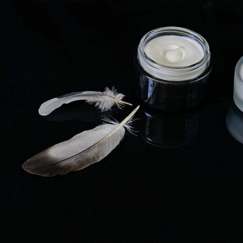 What are the benefits of skincare?